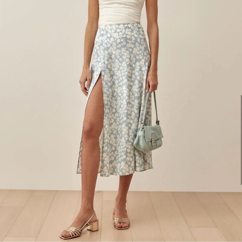 💓NWOT Reformation Zoe Skirt Sofie floral blue white size 2💓 - Picture 3 of 6